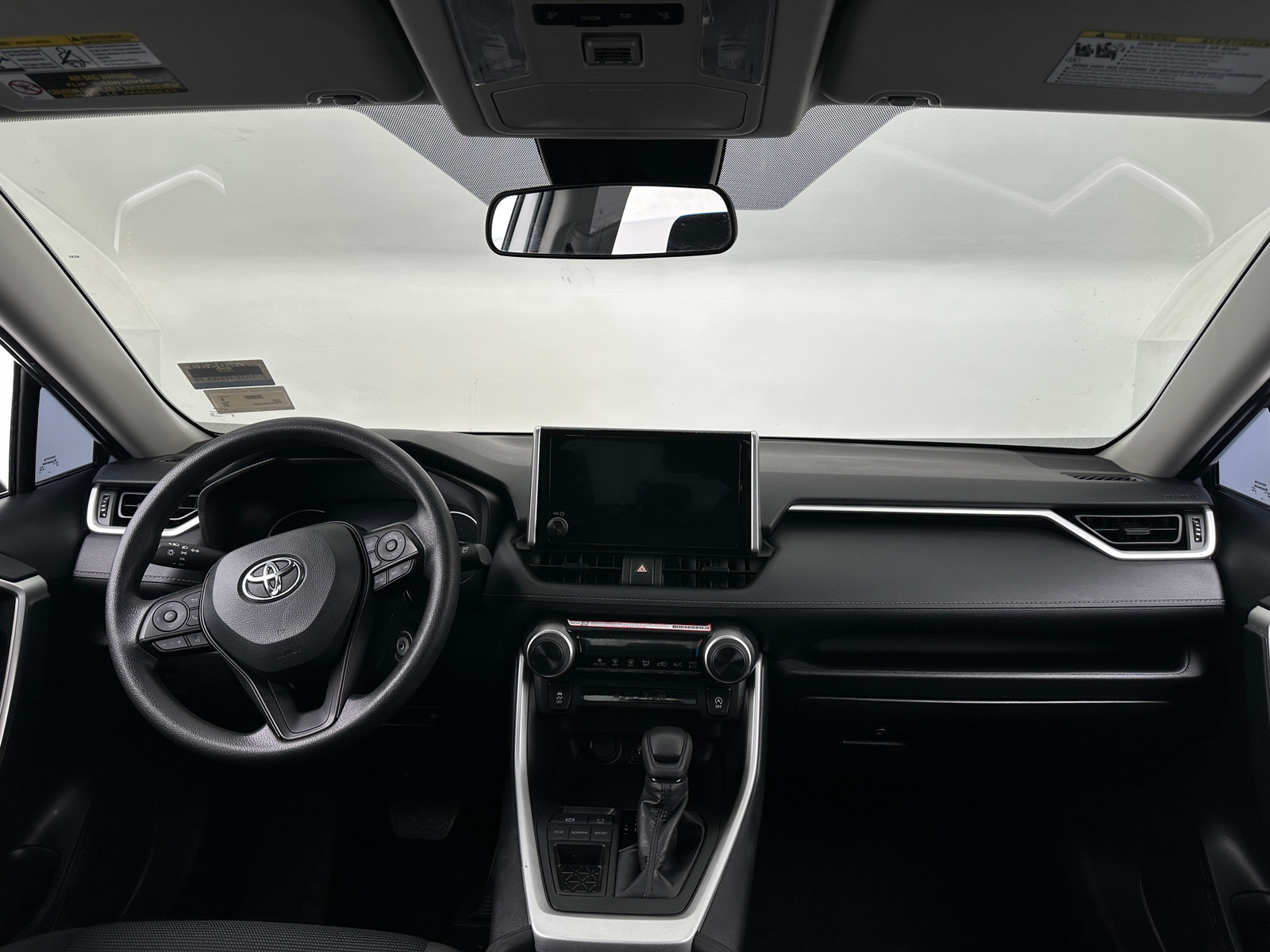 Thumbnail: 2025 Toyota RAV4 - 3