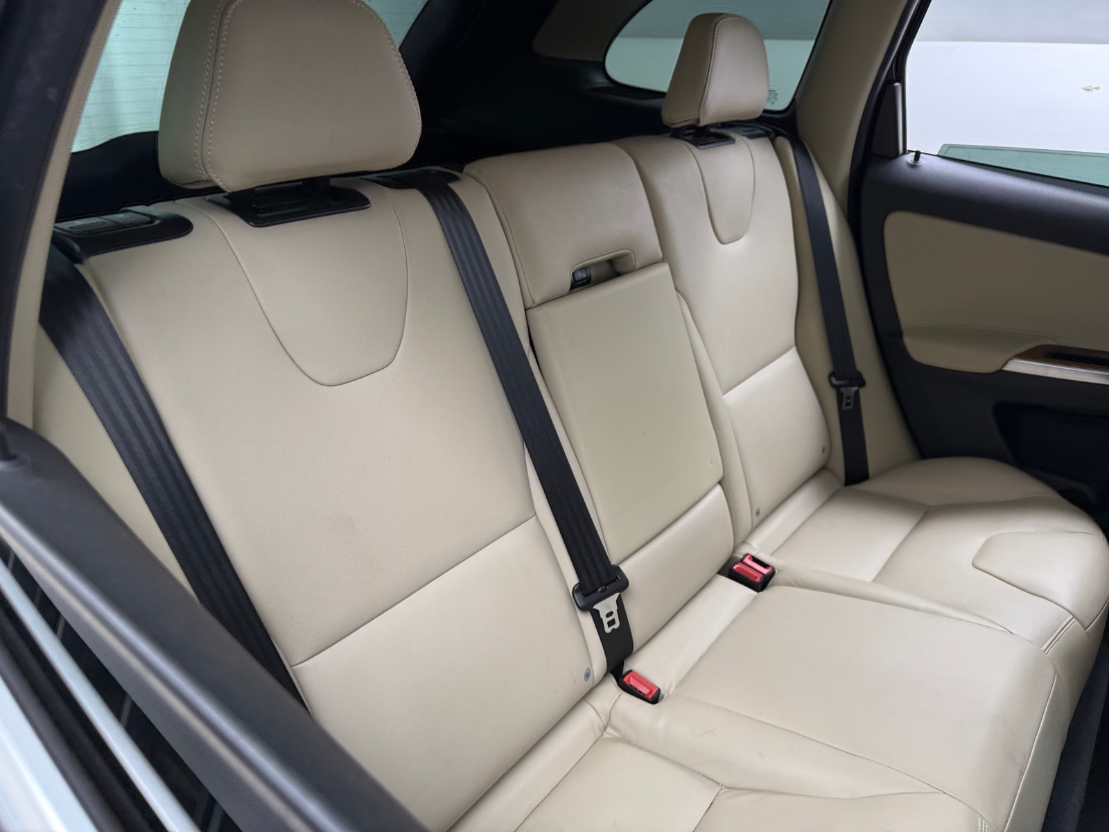 Thumbnail: 2017 Volvo XC60 - 5