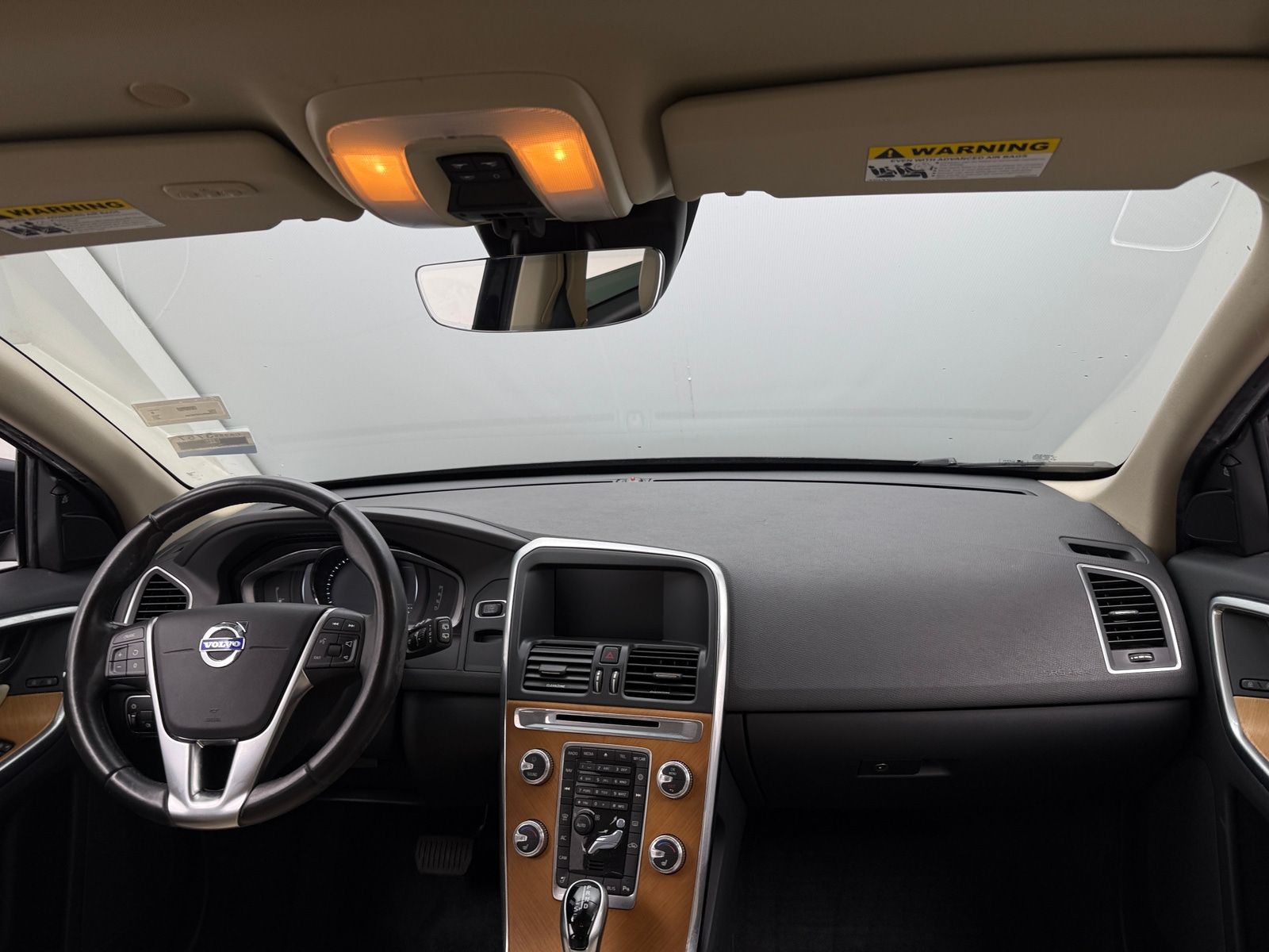 Thumbnail: 2017 Volvo XC60 - 2