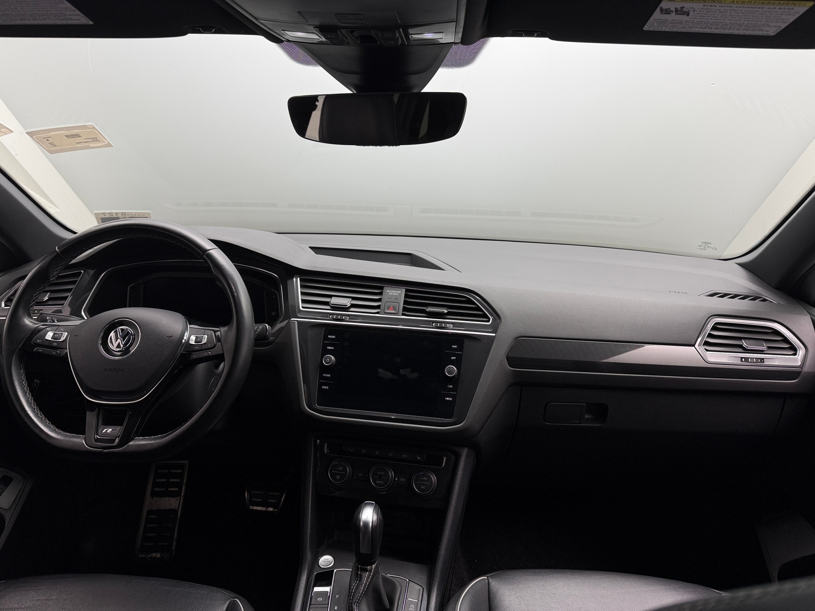 Thumbnail: 2021 Volkswagen Tiguan - 2