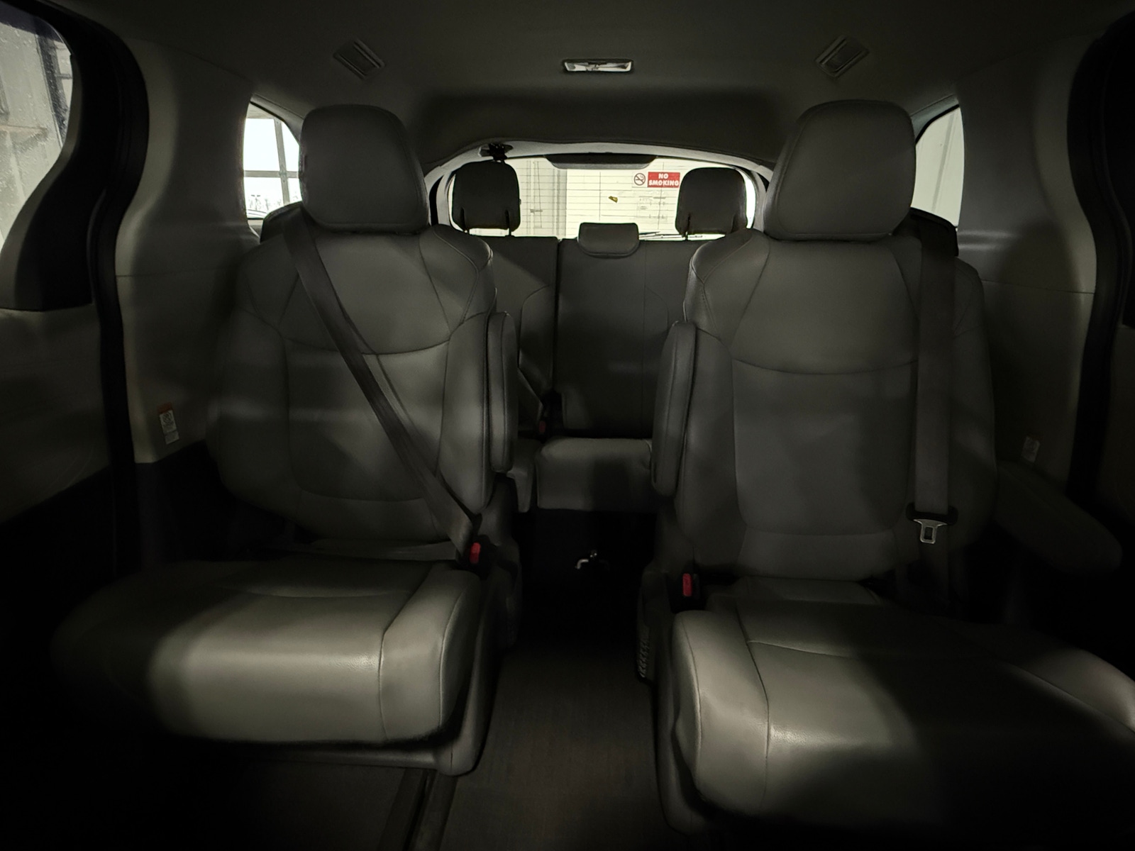 Thumbnail: 2021 Toyota Sienna - 5