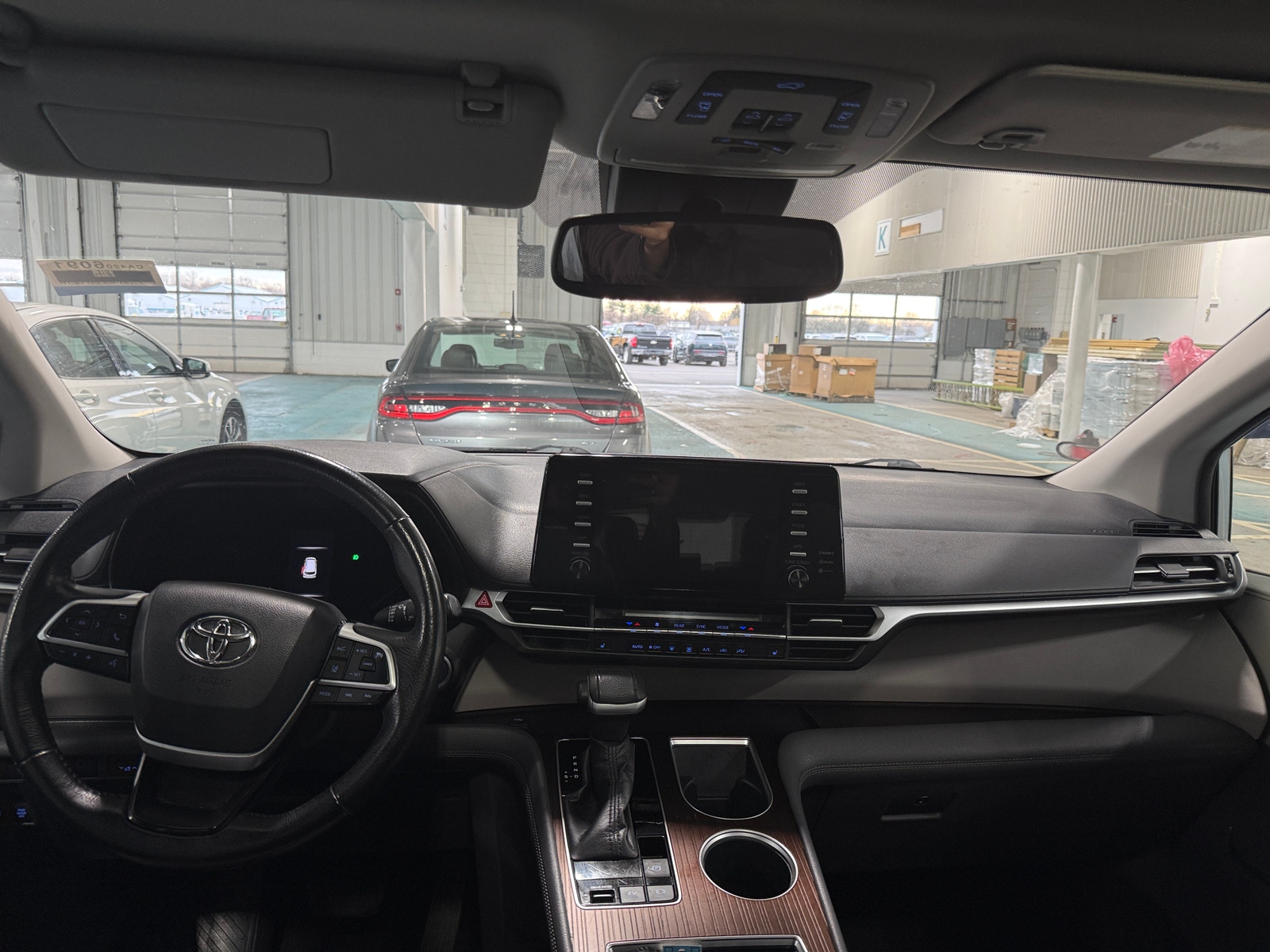 Thumbnail: 2021 Toyota Sienna - 2