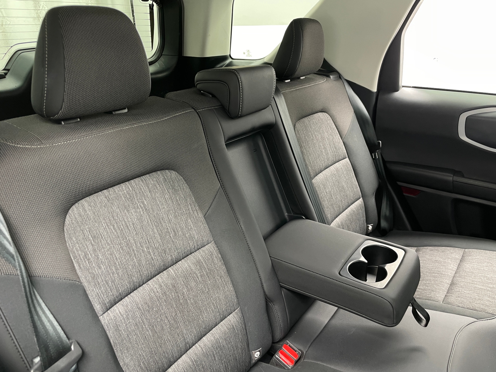 Thumbnail: 2022 Ford Bronco Sport - 6