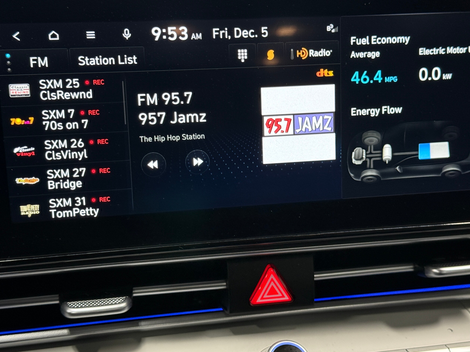 Thumbnail: 2025 Hyundai Elantra - 3