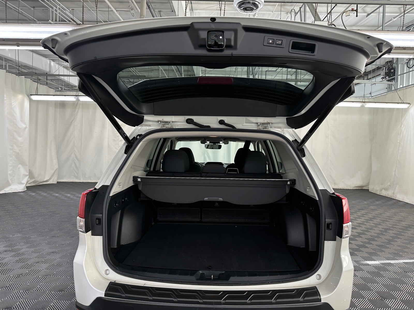 Thumbnail: 2019 Subaru Forester - 7