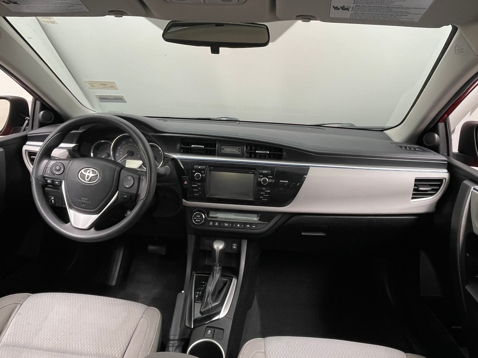 Thumbnail: 2016 Toyota Corolla - 3