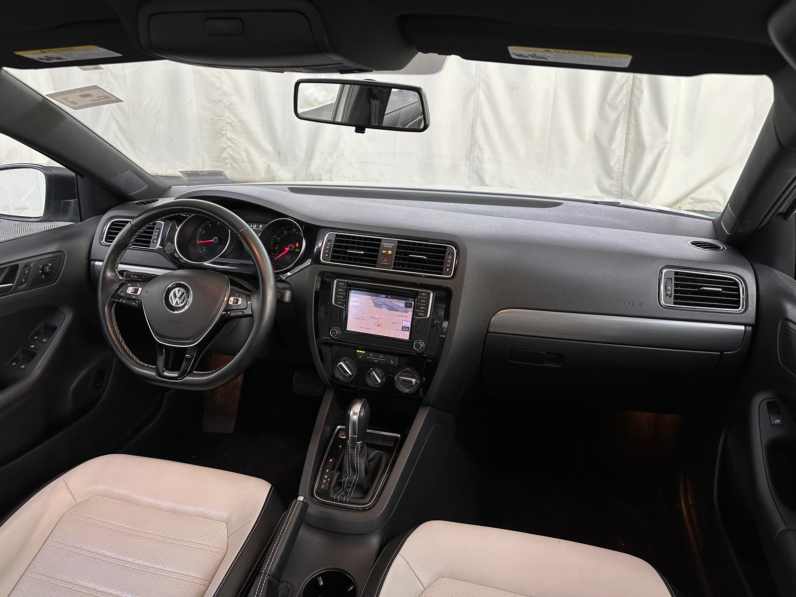 Thumbnail: 2016 Volkswagen Jetta - 2