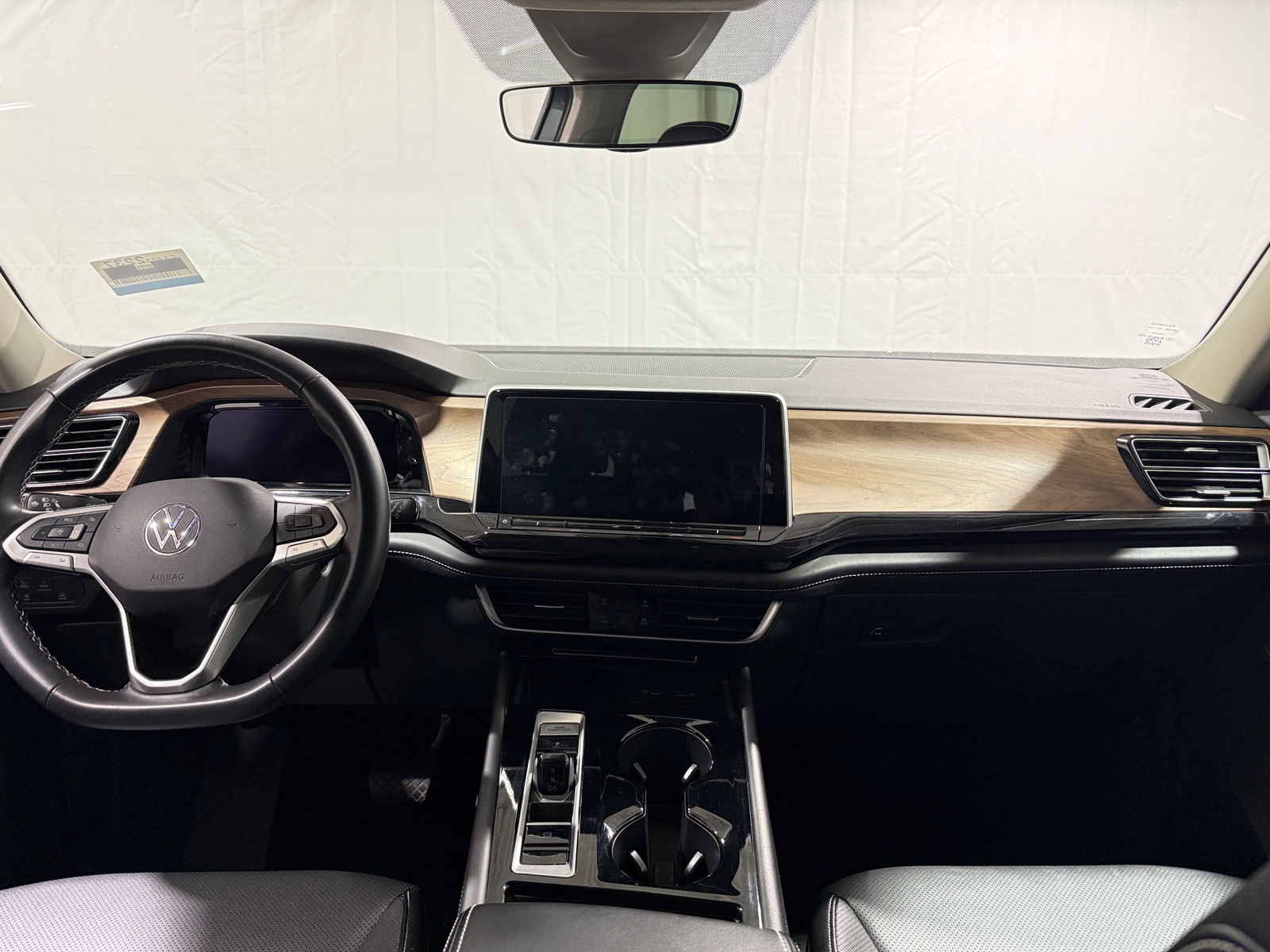 Thumbnail: 2025 Volkswagen Atlas - 2