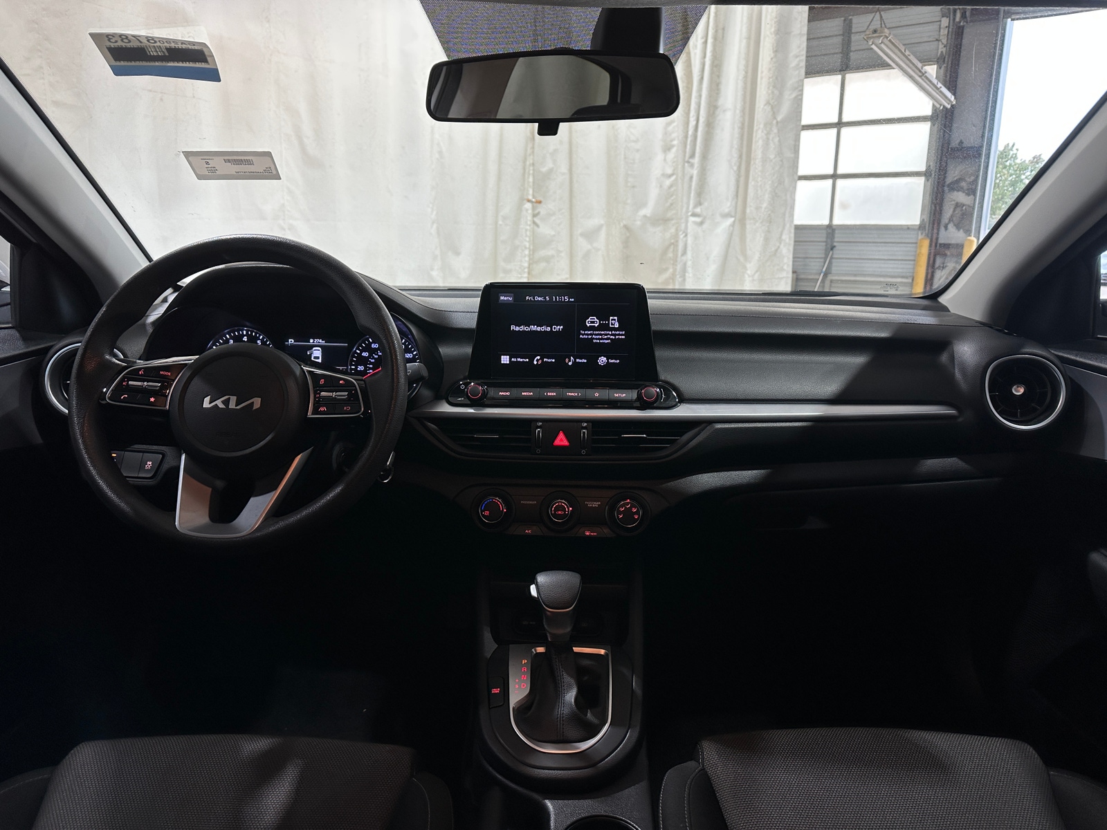 Thumbnail: 2024 Kia Forte - 3