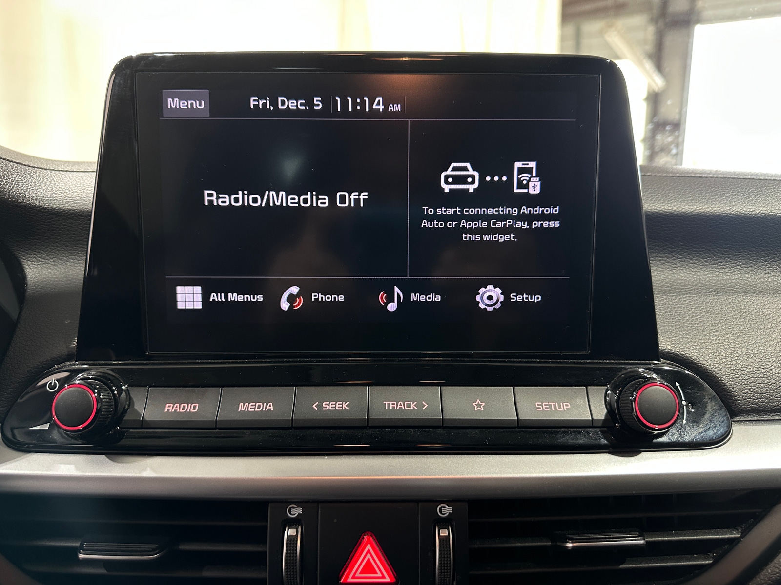 Thumbnail: 2024 Kia Forte - 4