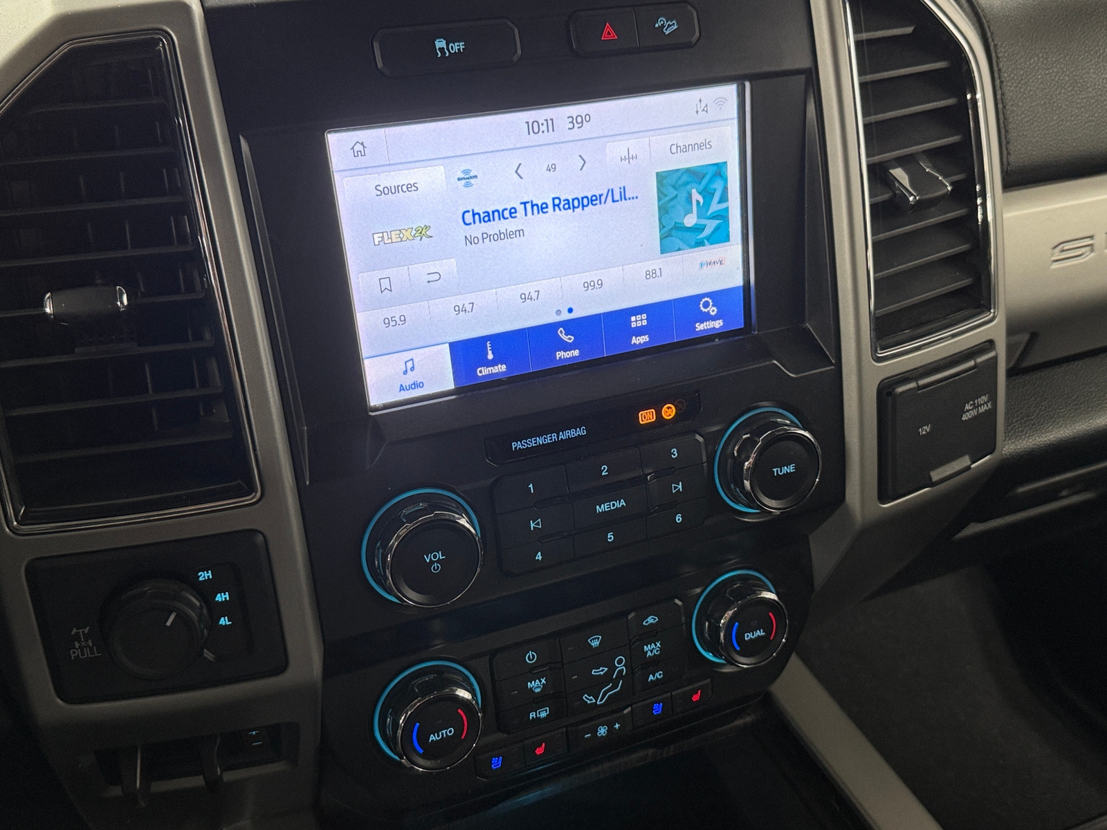 Thumbnail: 2021 Ford Econoline - 3