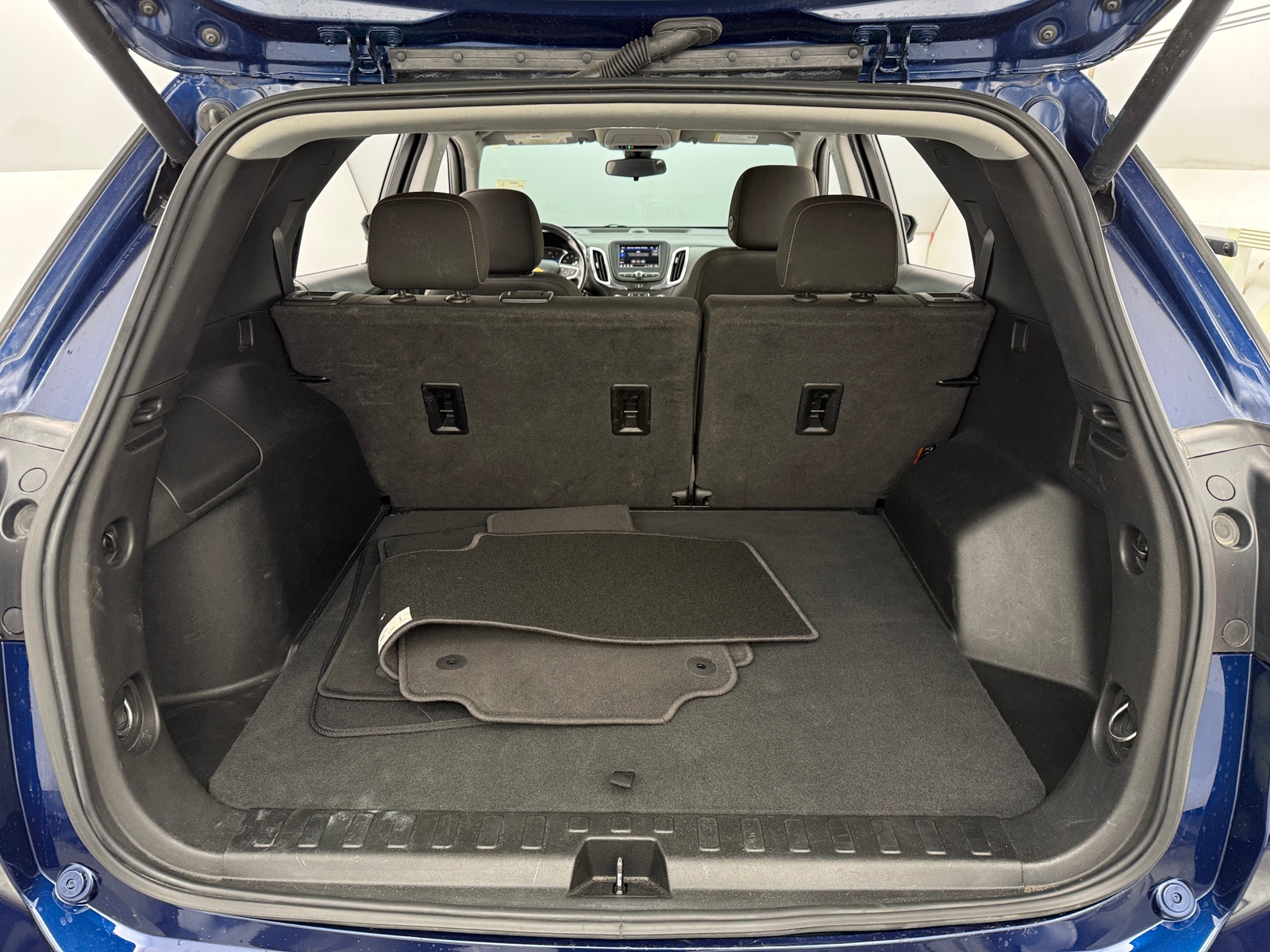 Thumbnail: 2022 Chevrolet Equinox - 7