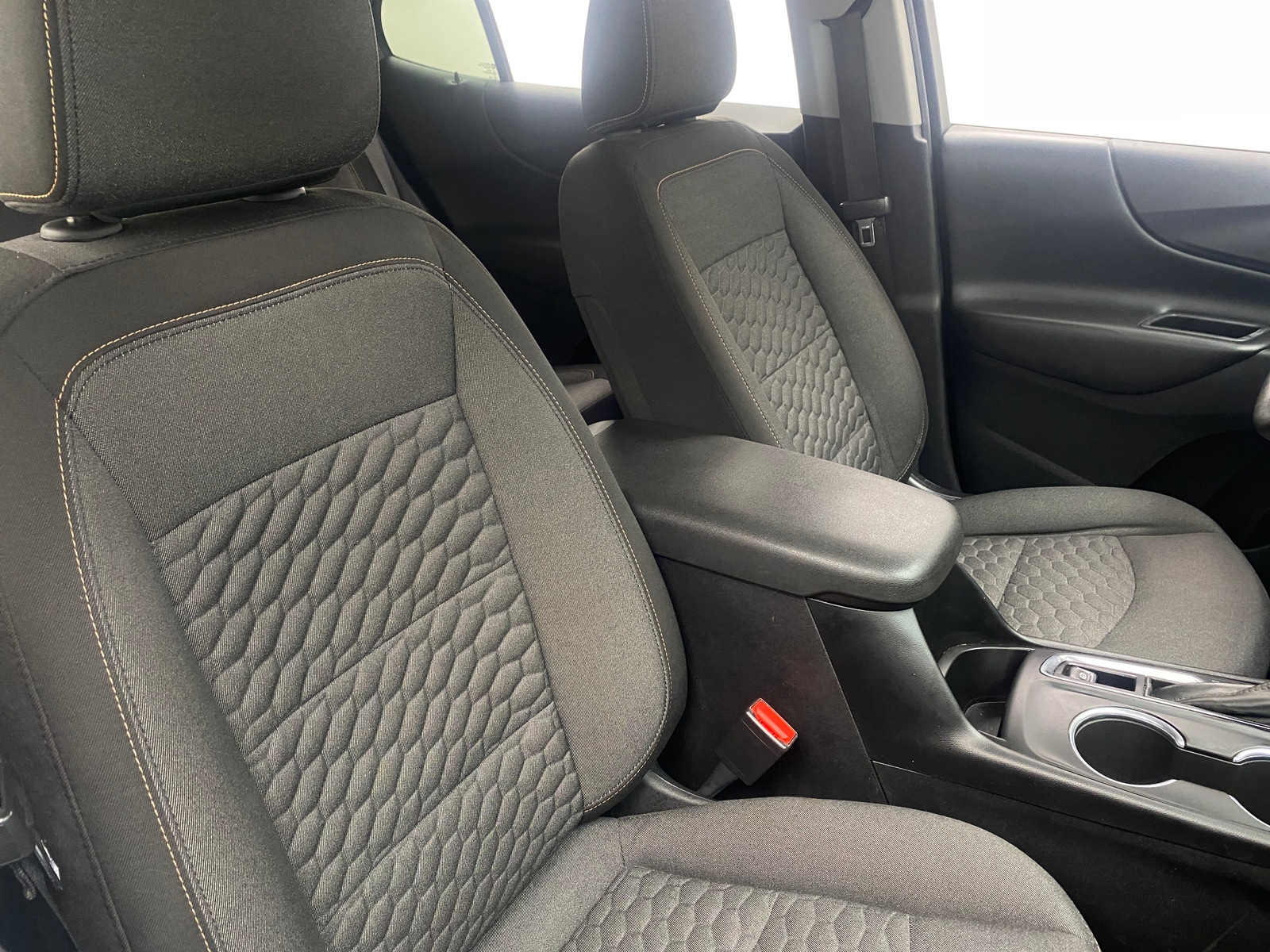 Thumbnail: 2018 Chevrolet Equinox - 2