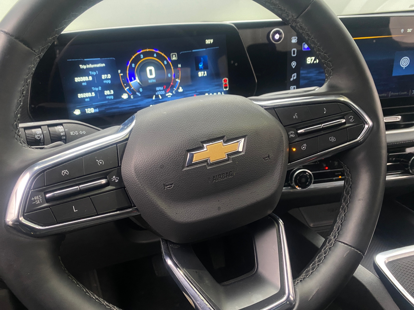 Thumbnail: 2025 Chevrolet Equinox - 5