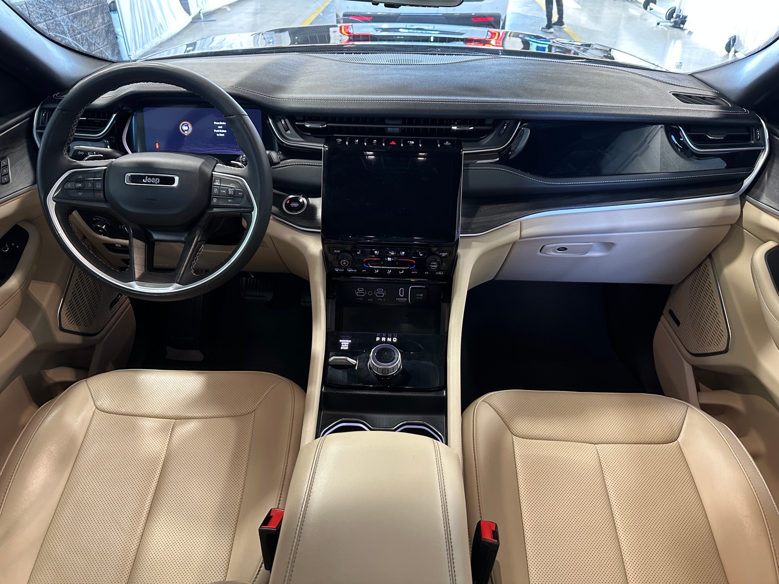 Thumbnail: 2024 Jeep Grand Cherokee - 2