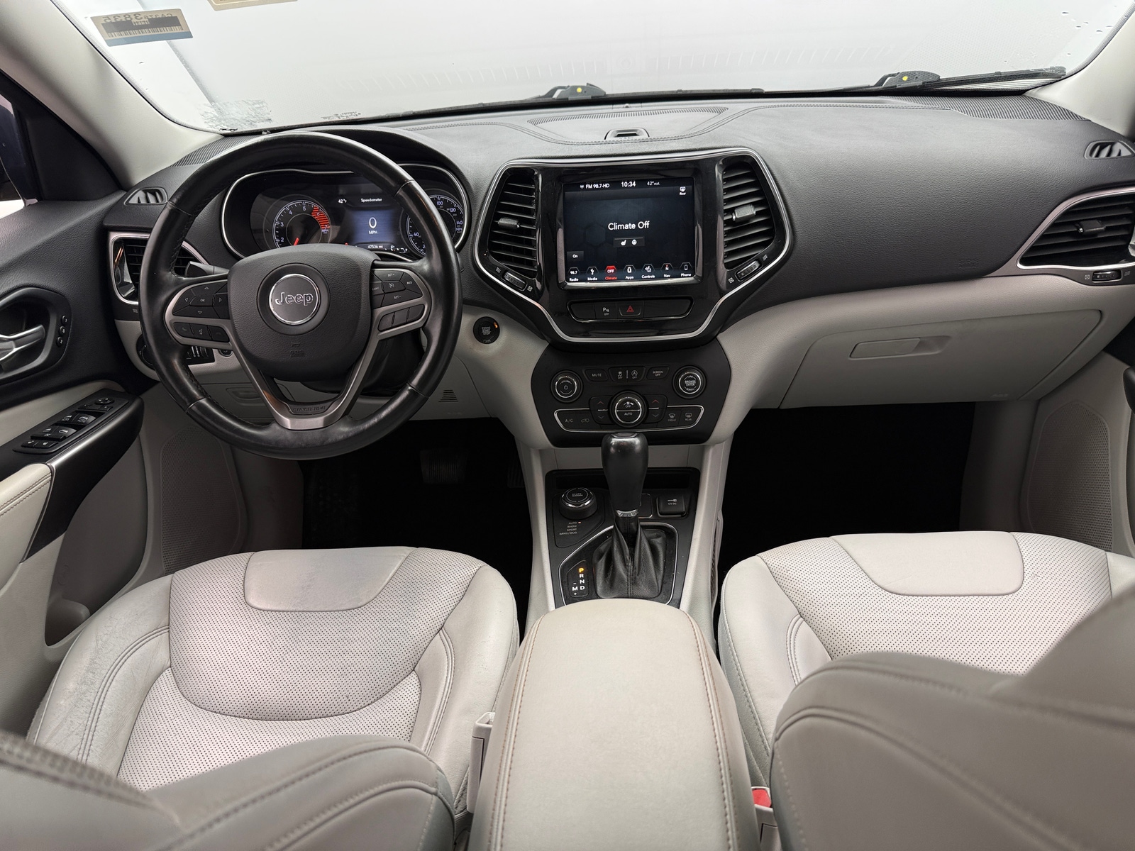 Thumbnail: 2019 Jeep Cherokee - 2