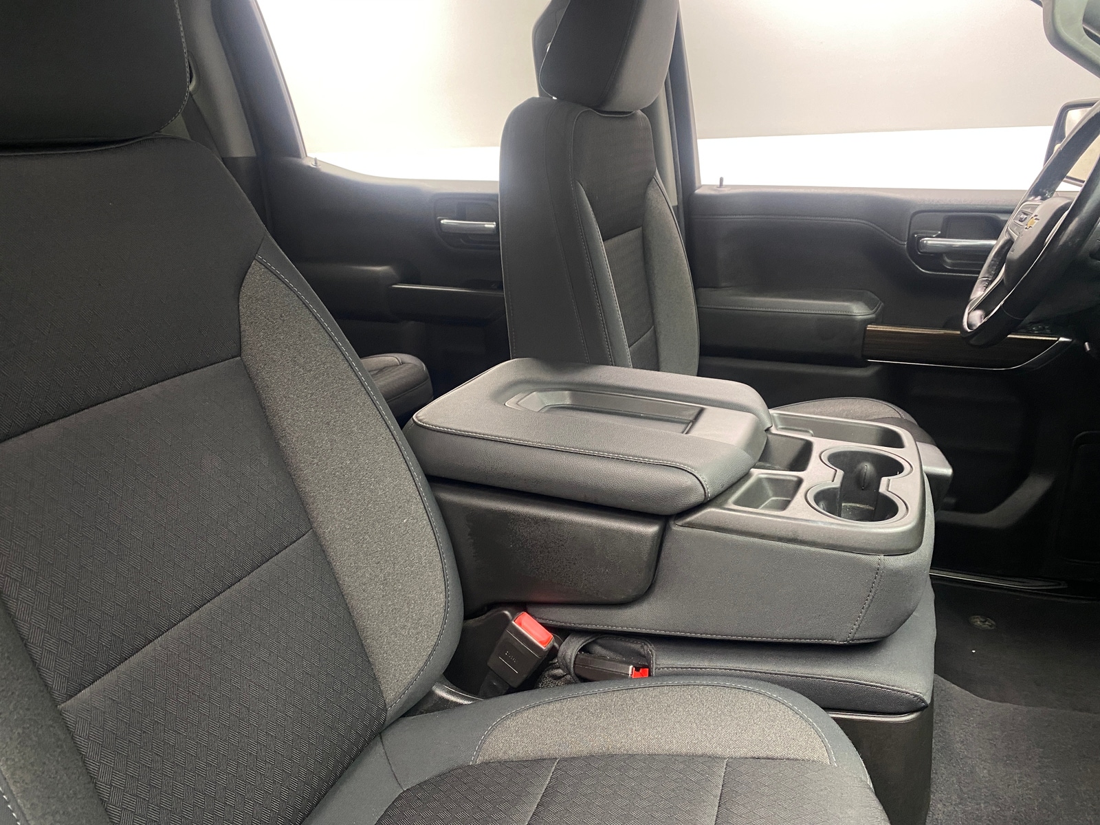 Thumbnail: 2019 Chevrolet Silverado 1500 - 2