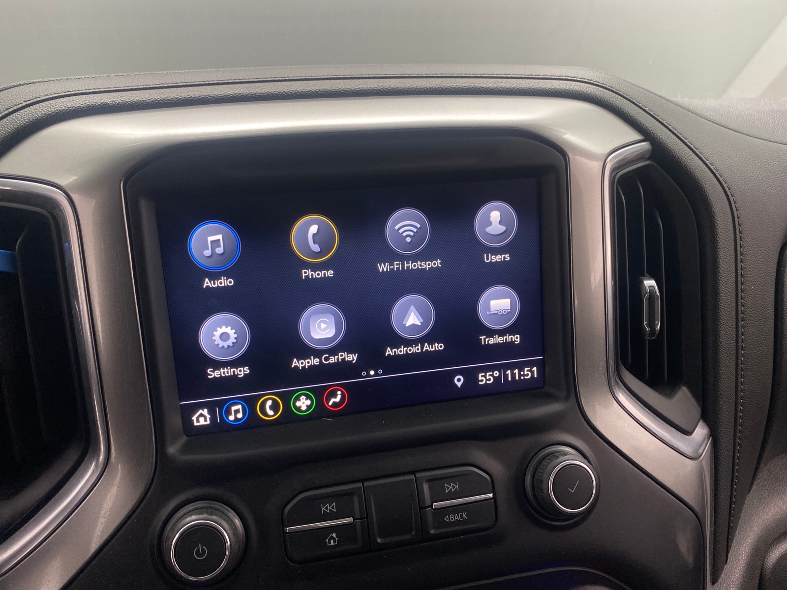 Thumbnail: 2019 Chevrolet Silverado 1500 - 4