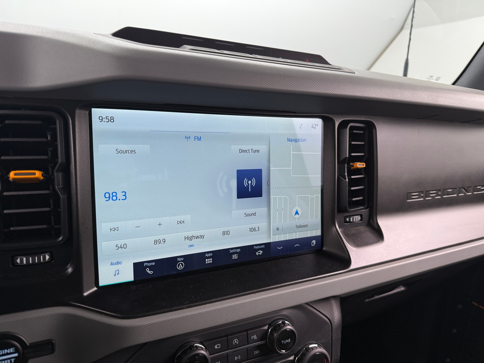 Thumbnail: 2023 Ford Bronco - 3