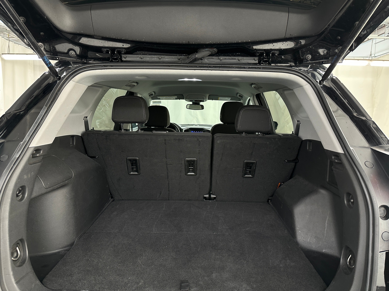 Thumbnail: 2024 GMC Terrain - 7