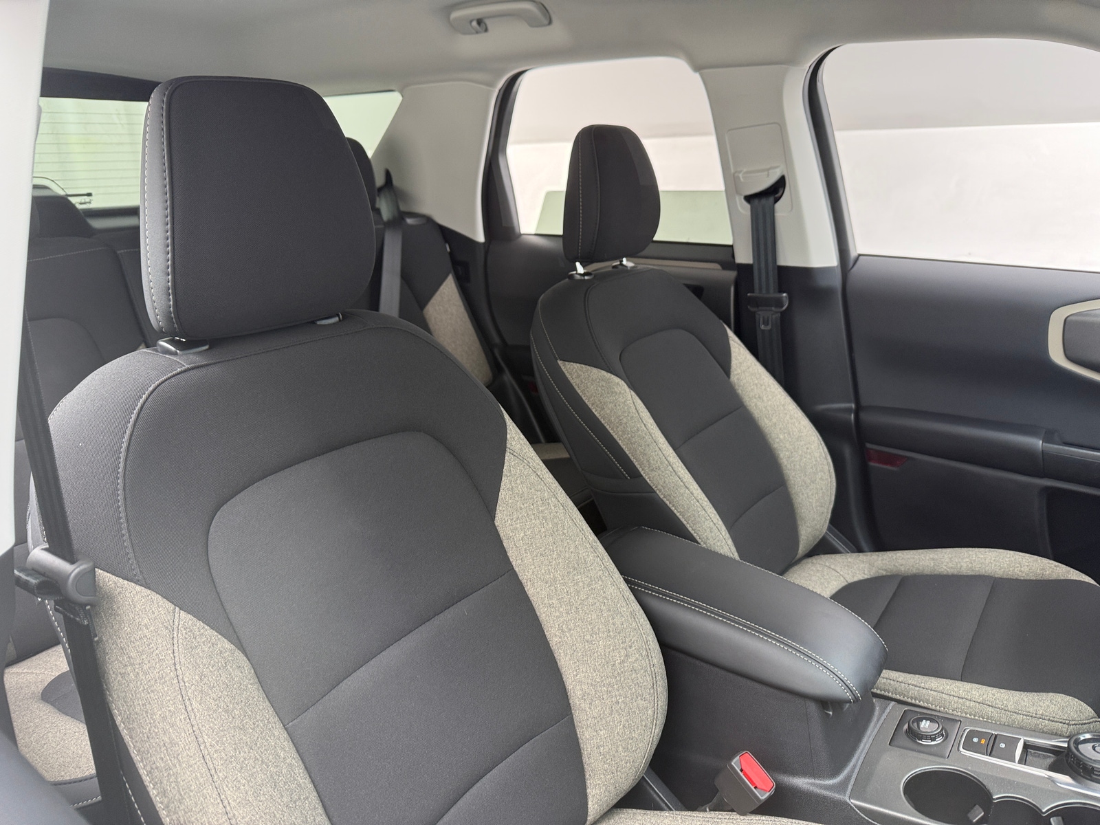 Thumbnail: 2025 Ford Bronco Sport - 2