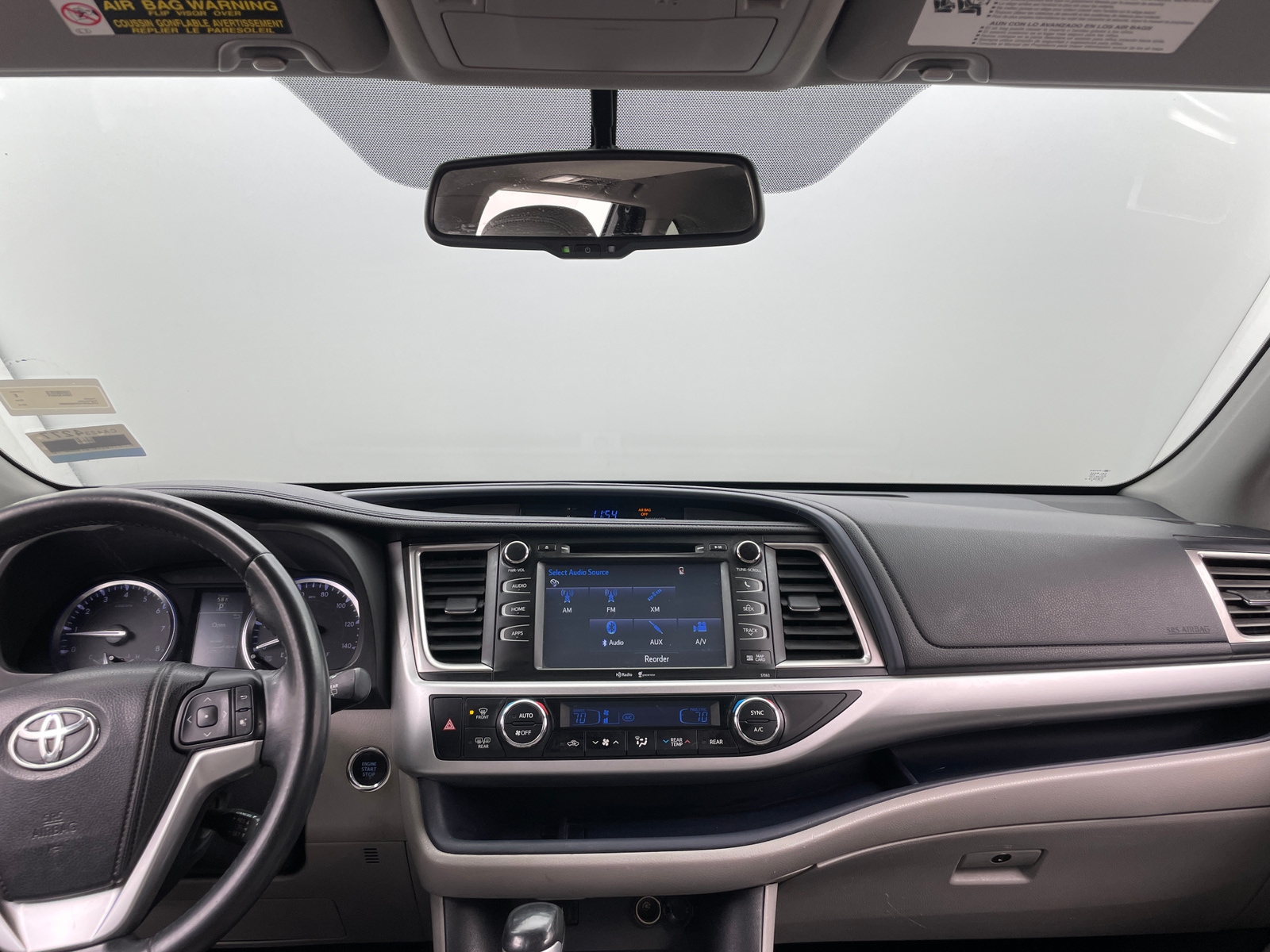 Thumbnail: 2014 Toyota Highlander - 2