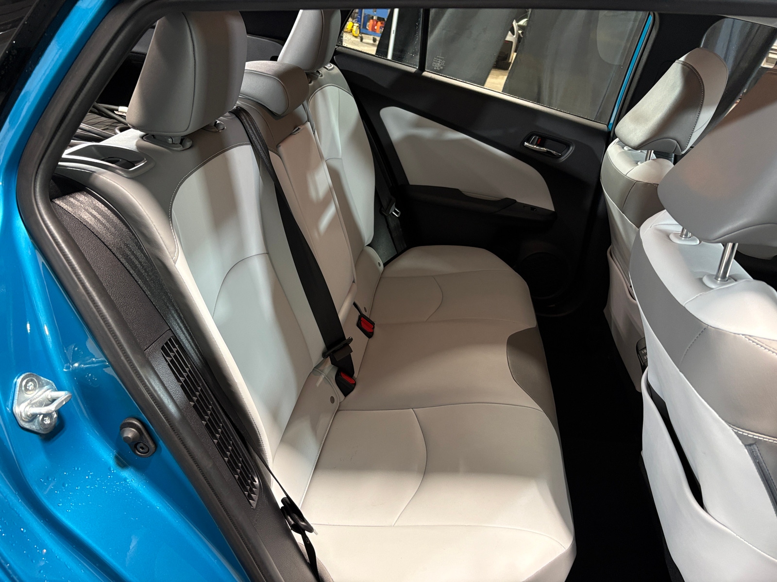 Thumbnail: 2020 Toyota Prius Prime - 5