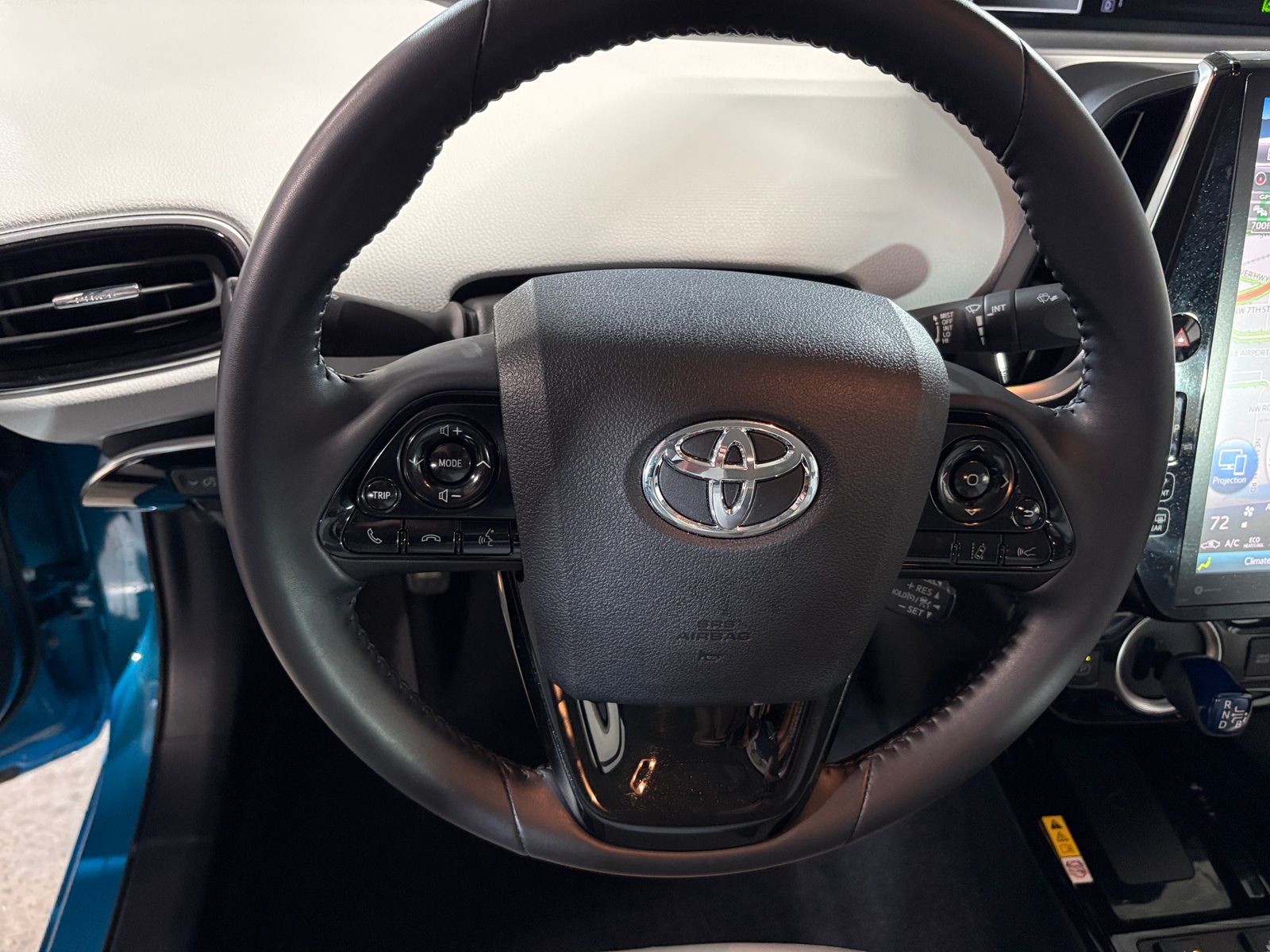 Thumbnail: 2020 Toyota Prius Prime - 4