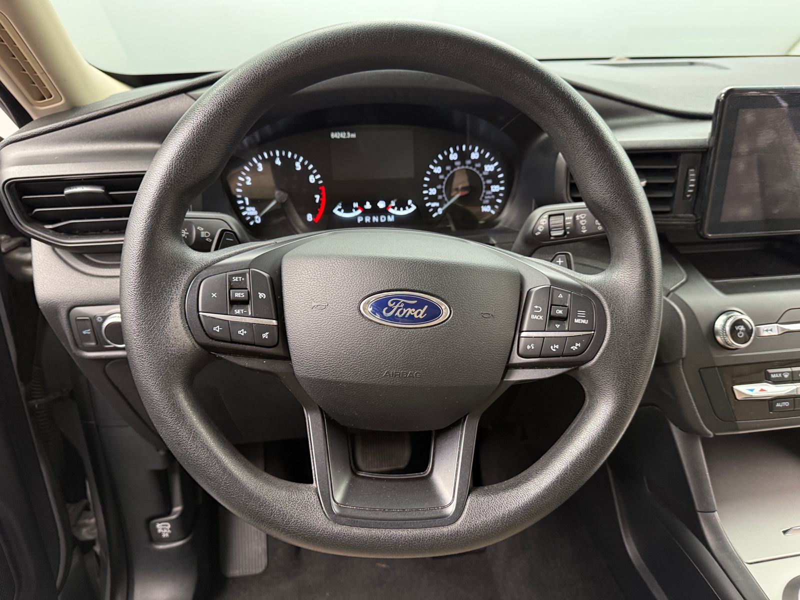 Thumbnail: 2020 Ford Explorer - 5