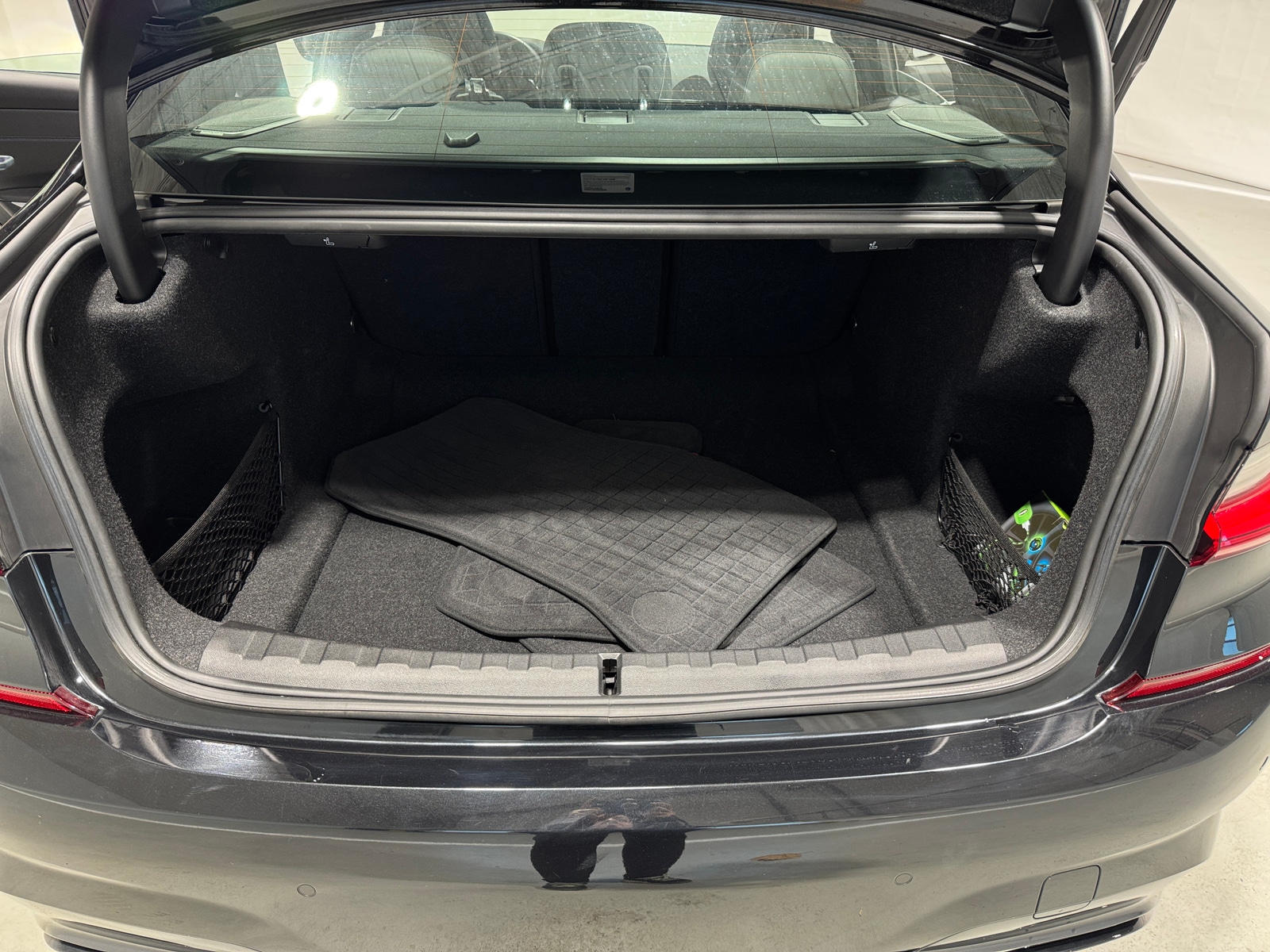 Thumbnail: 2021 BMW 3 Series - 6