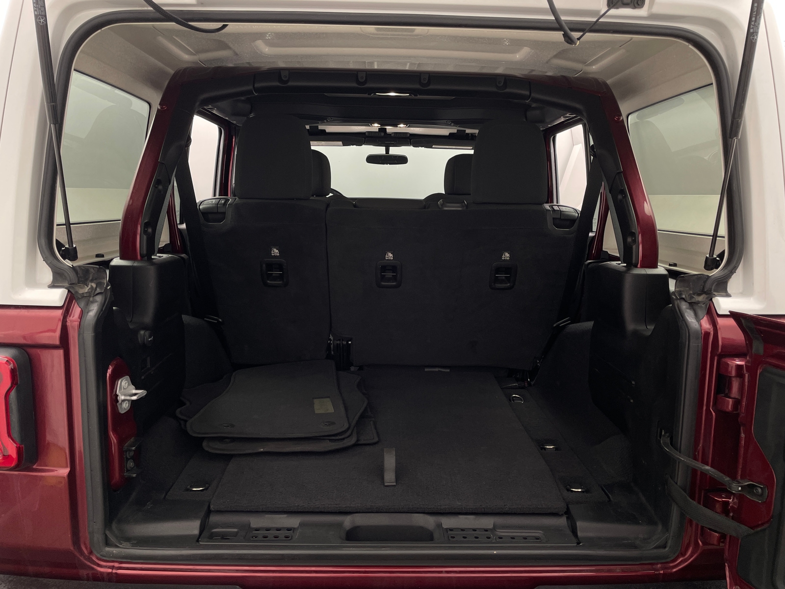 Thumbnail: 2021 Jeep Wrangler - 7