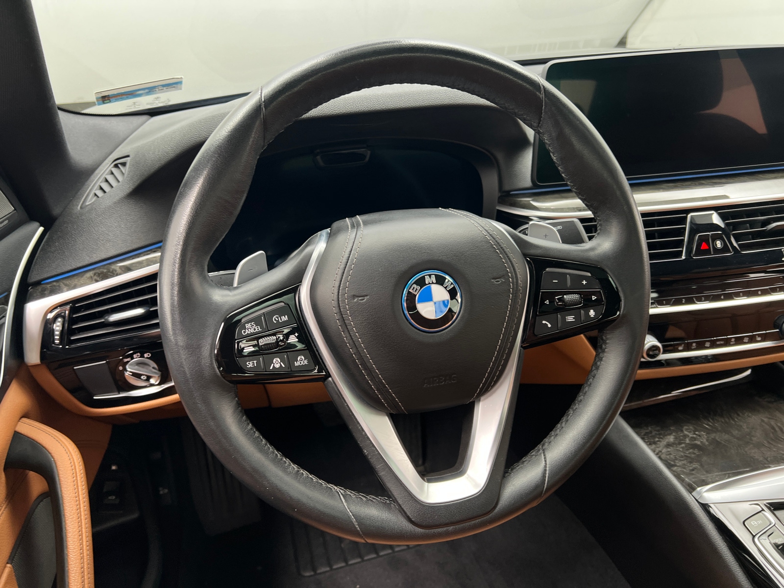 Thumbnail: 2022 BMW 5 Series - 4