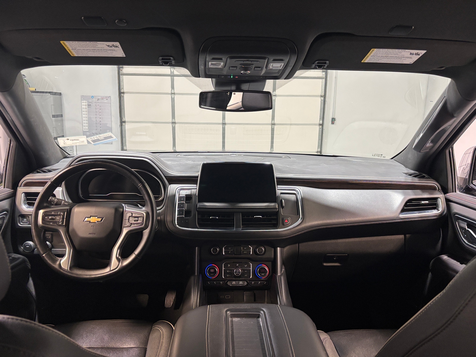 Thumbnail: 2023 Chevrolet Tahoe - 2