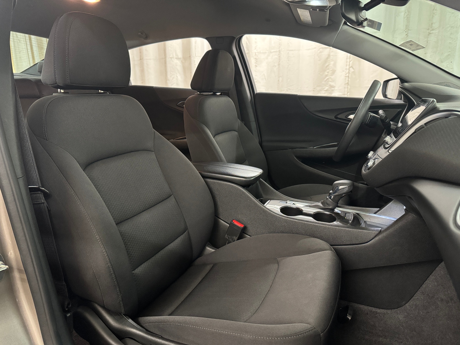 Thumbnail: 2024 Chevrolet Malibu - 2