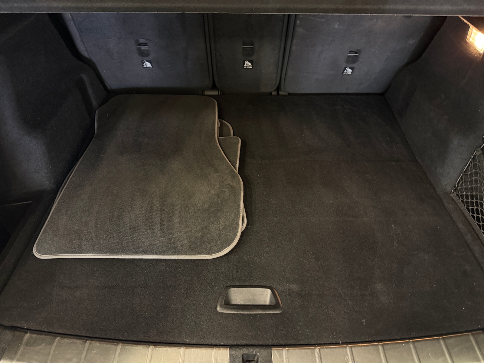 Thumbnail: 2020 BMW X1 - 6