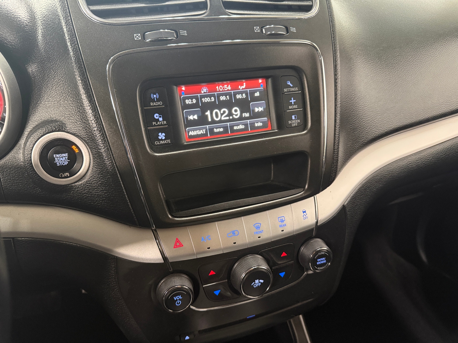 Thumbnail: 2017 Dodge Journey - 4