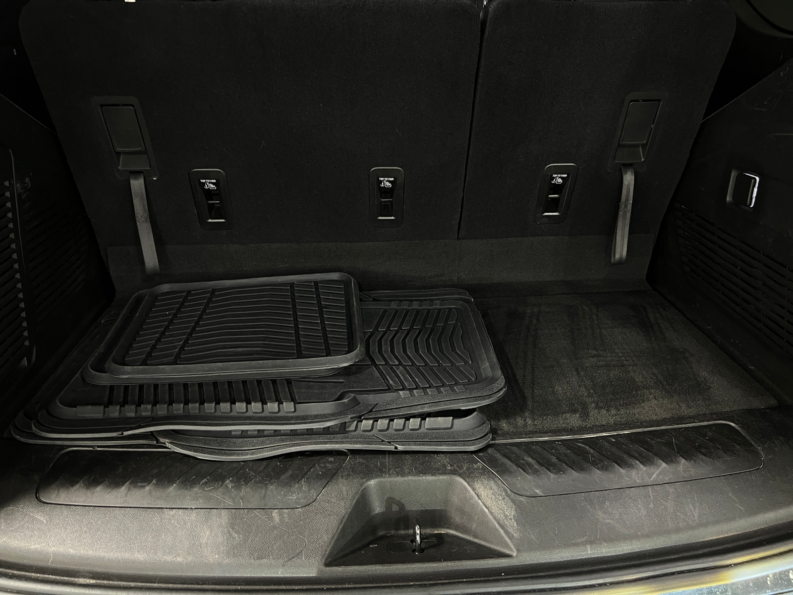 Thumbnail: 2021 Chevrolet Tahoe - 6