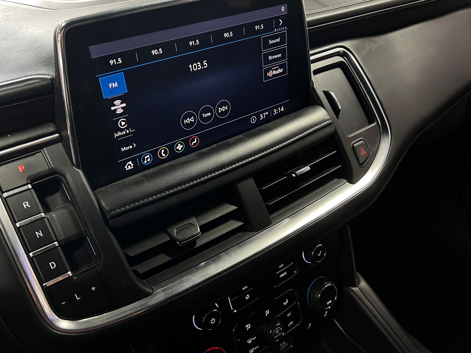 Thumbnail: 2021 Chevrolet Tahoe - 3