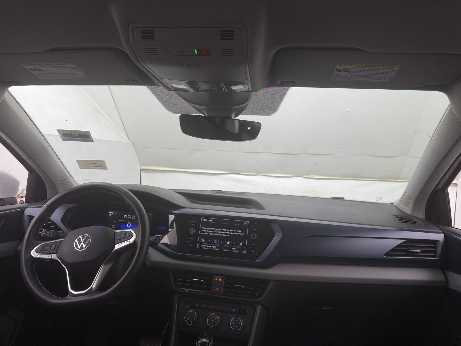 Thumbnail: 2022 Volkswagen Taos - 2