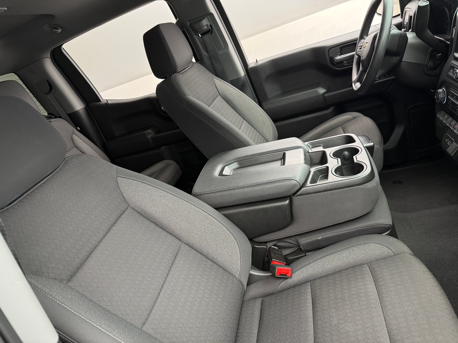 Thumbnail: 2024 Chevrolet Silverado 1500 - 2