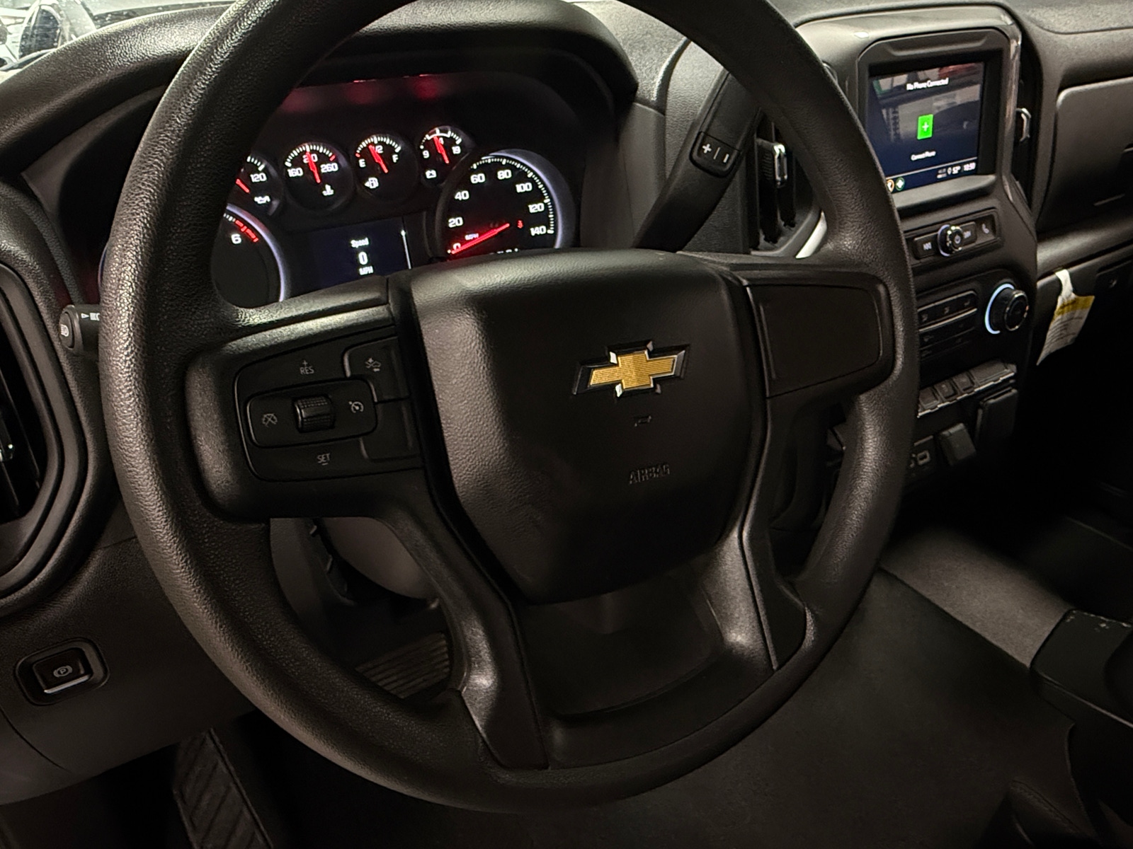 Thumbnail: 2024 Chevrolet Silverado 1500 - 5