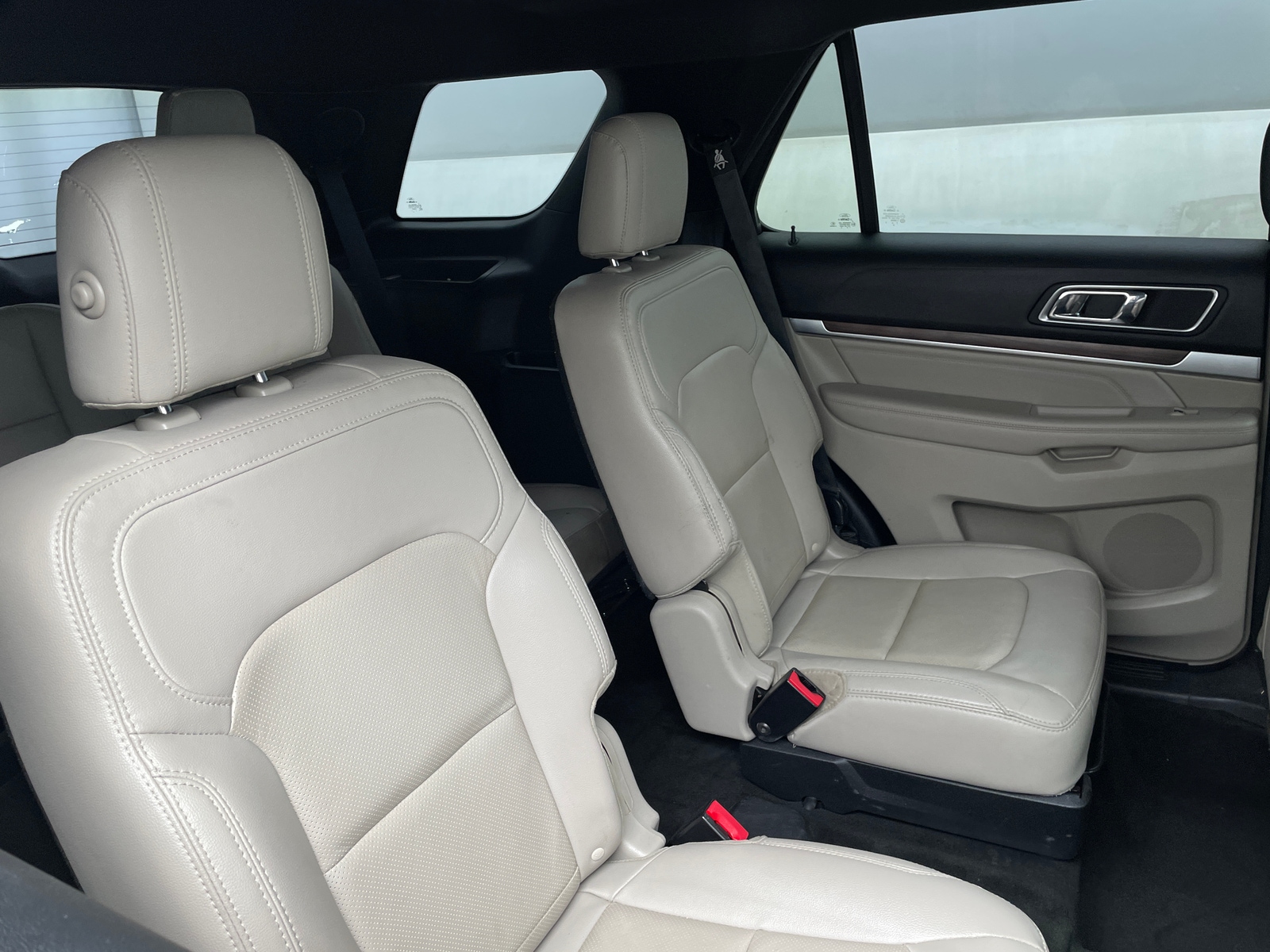 Thumbnail: 2018 Ford Explorer - 5