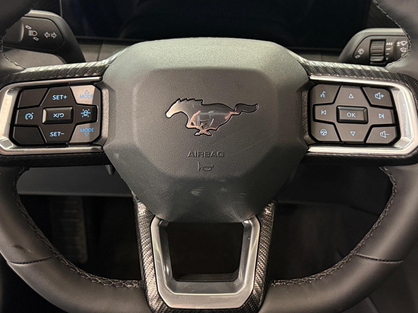 Thumbnail: 2025 Ford Mustang - 5