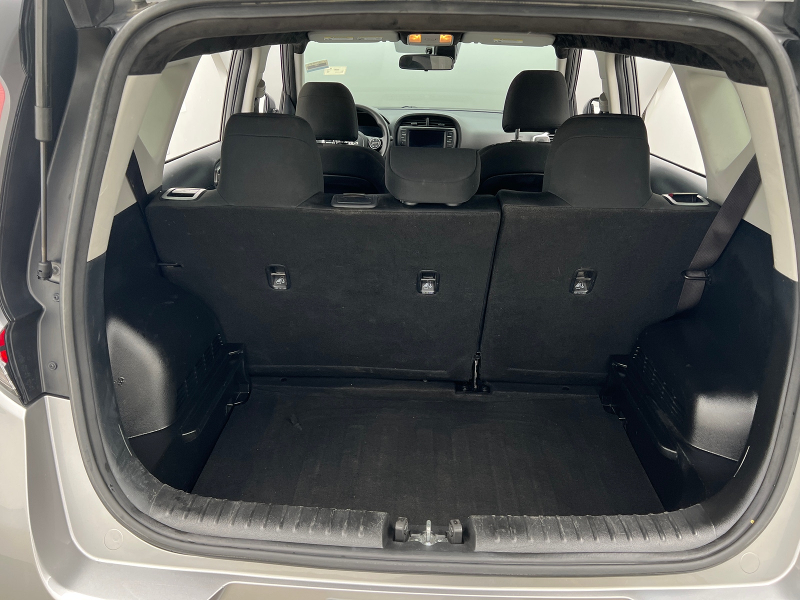 Thumbnail: 2023 Kia Soul - 7