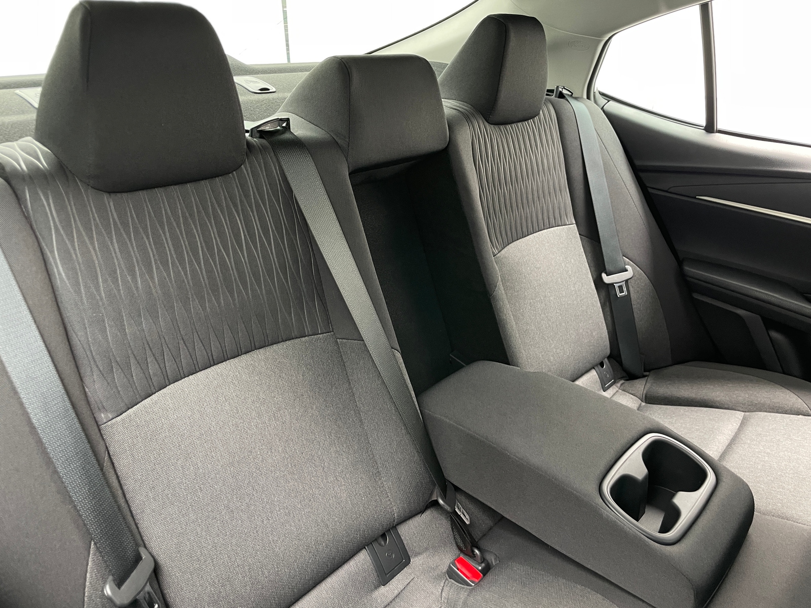 Thumbnail: 2025 Toyota Camry - 6