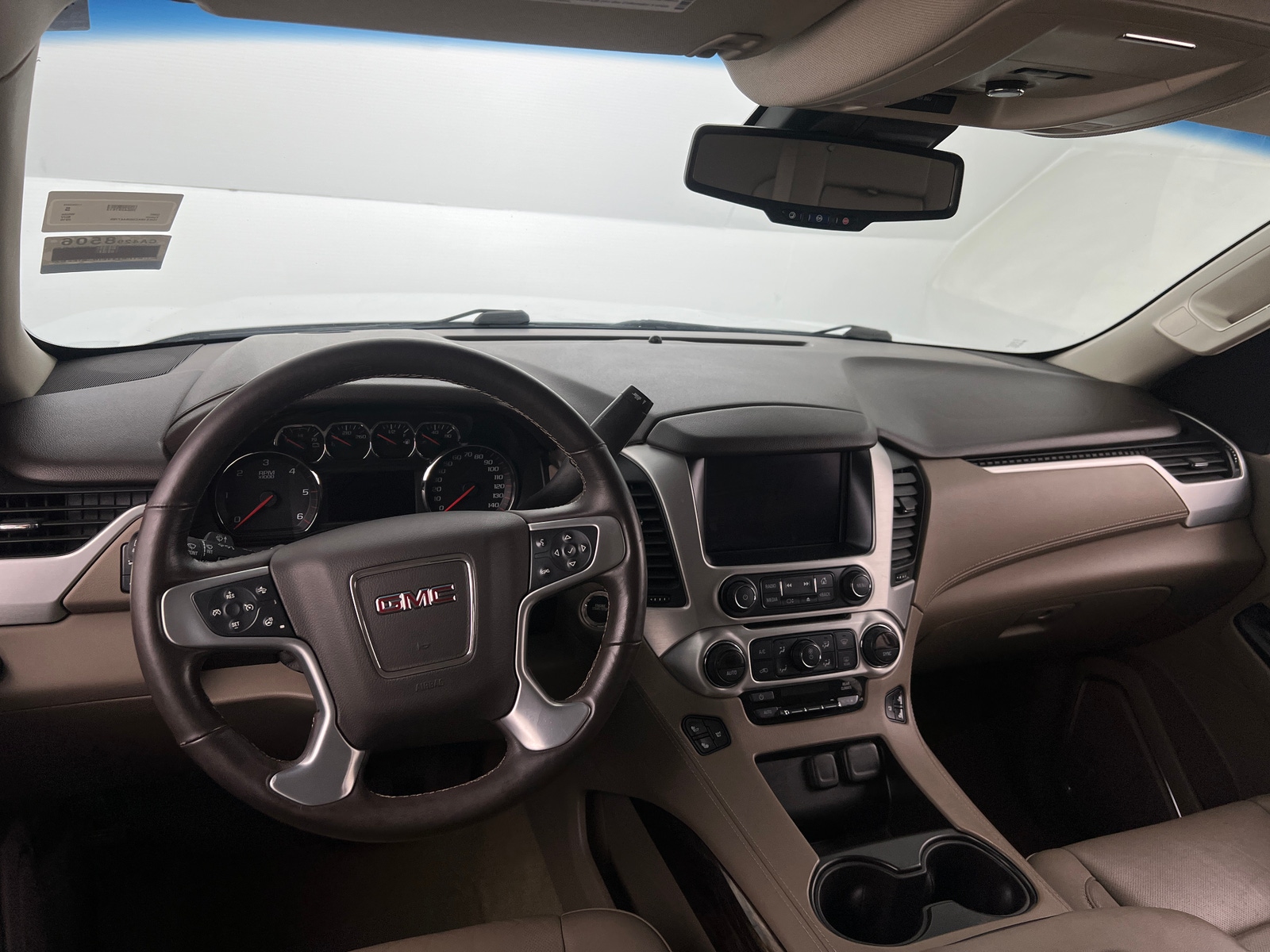 Thumbnail: 2016 GMC Yukon - 2