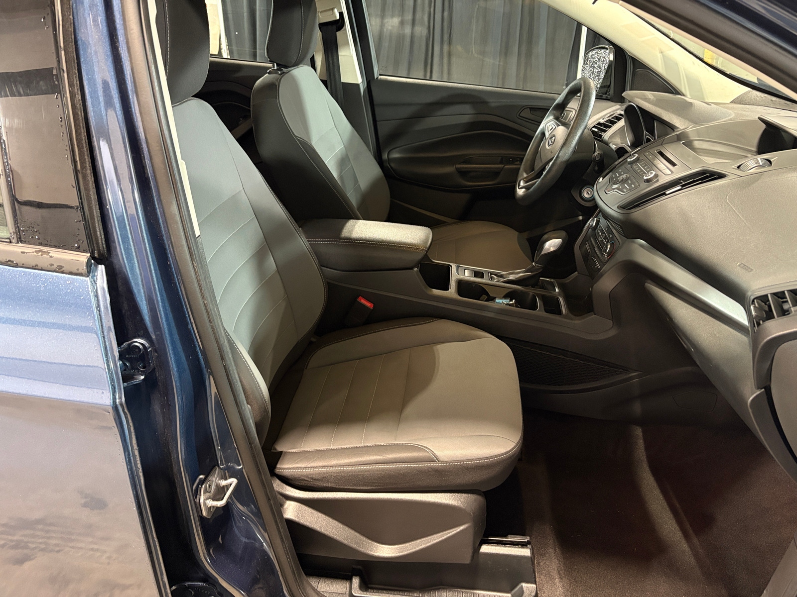 Thumbnail: 2018 Ford Escape - 2