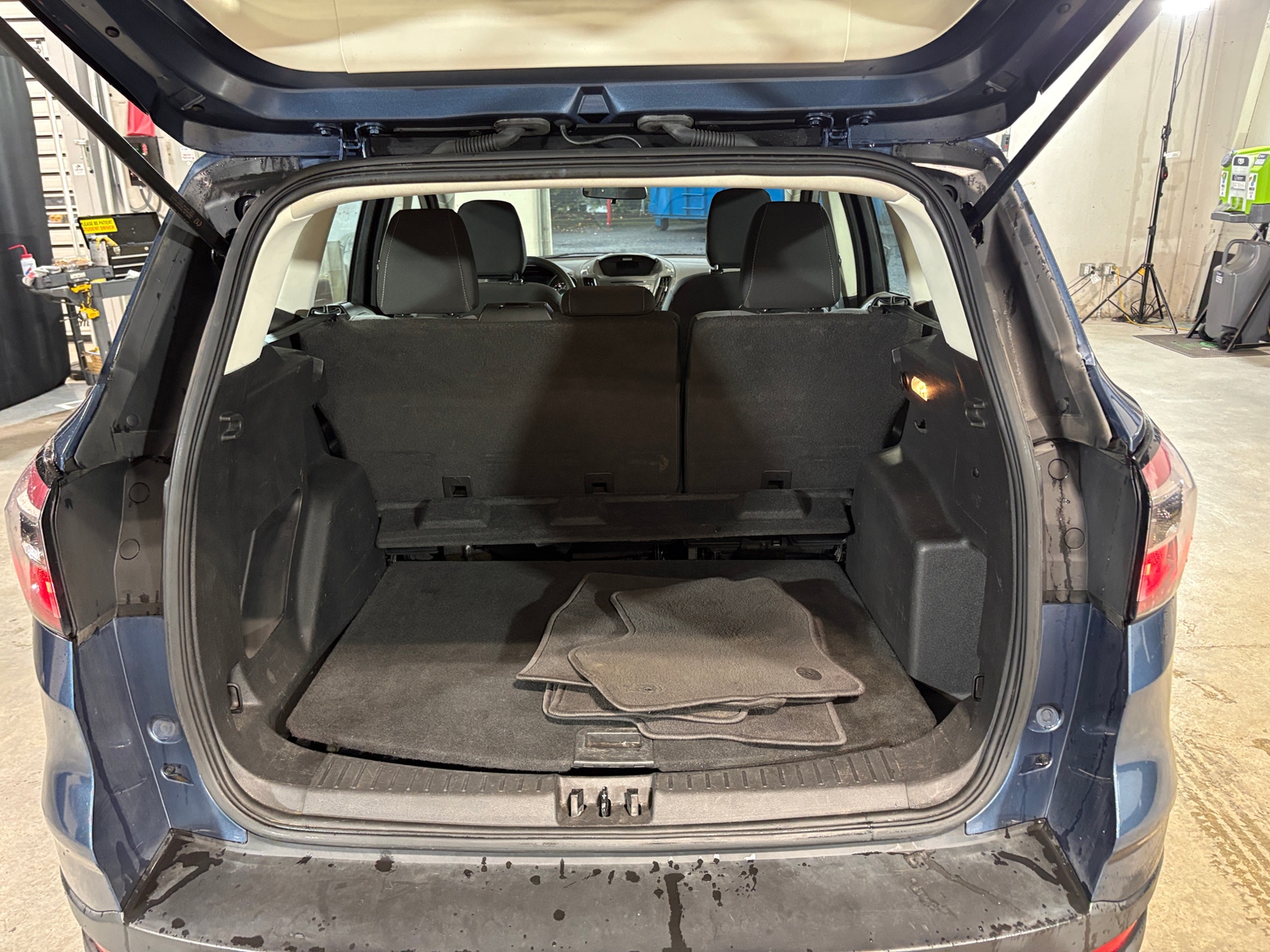 Thumbnail: 2018 Ford Escape - 7