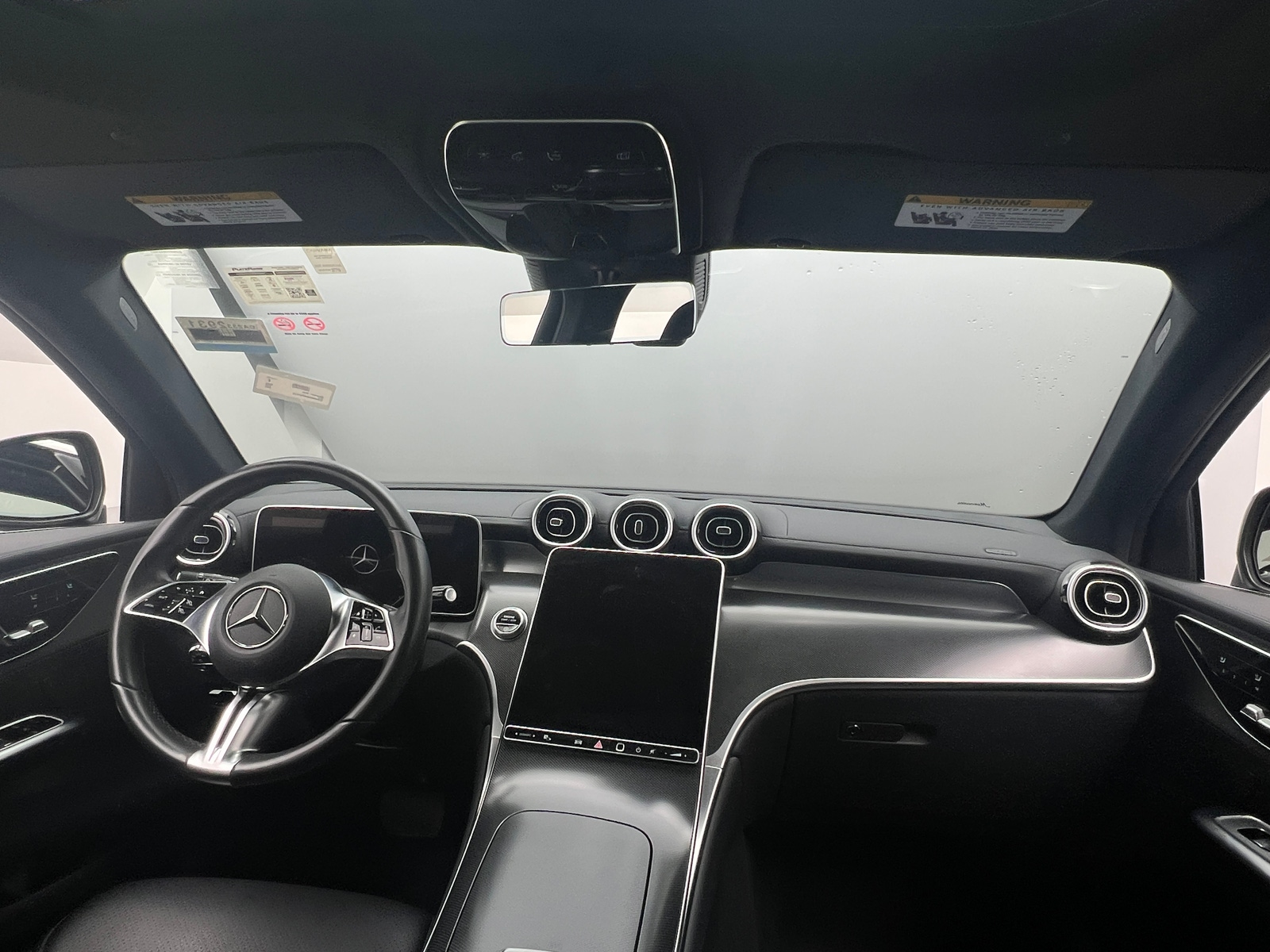 Thumbnail: 2024 Mercedes-Benz GLC - 2