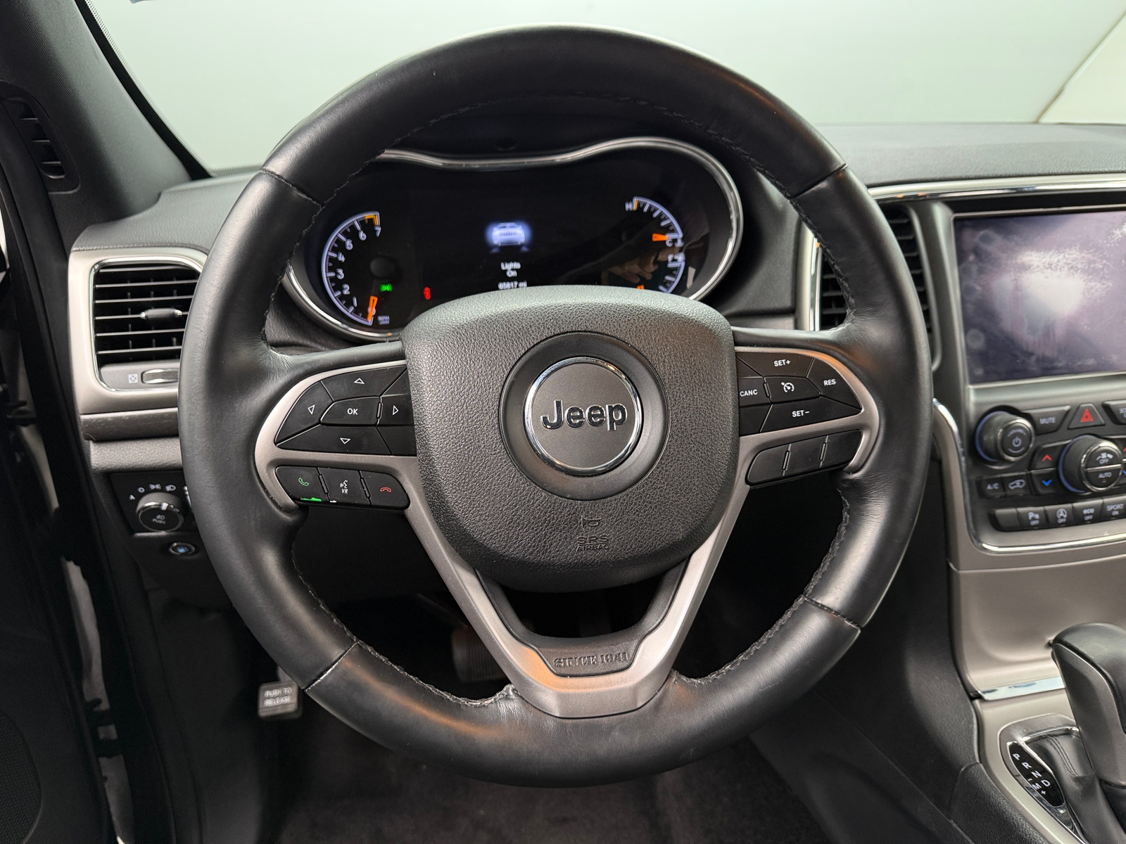 Thumbnail: 2018 Jeep Grand Cherokee - 5